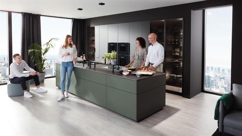 RAL FARBEN Referenz
Ballerina Küche in RAL 180 40 10

RAL COLOURS Reference
Ballerina kitchen in RAL 180 40 10